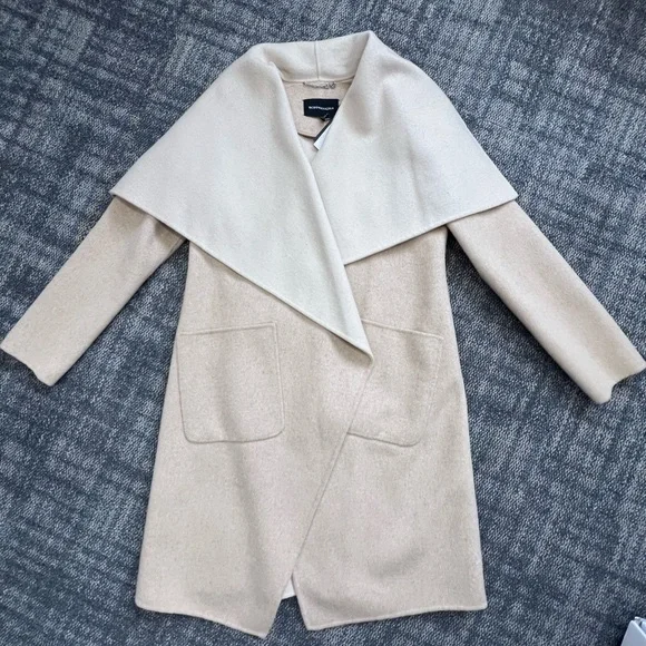 ✨BCBG MAX AZRIA BRINLEY HANDMADE DRAPE FRONT COAT IN OATMEAL / CREAM